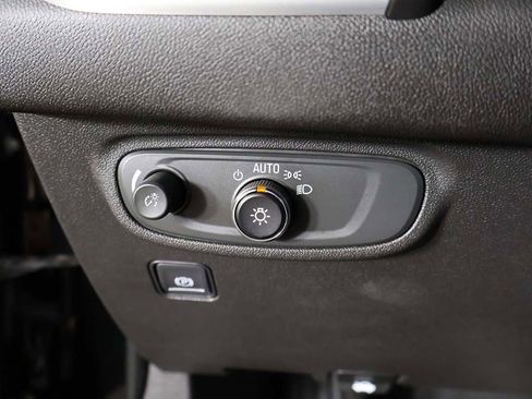 Used 2022 GMC Terrain SLE w/ Driver Convenience Package AWD/4WD image 37