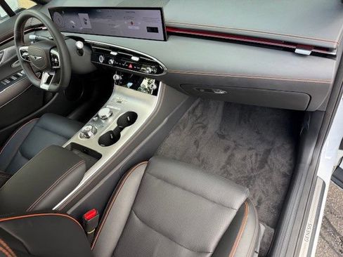 New 2026 Genesis GV70 2.5T Sport Prestige AWD/4WD image 17