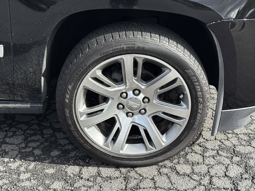 Used 2016 Cadillac Escalade ESV Premium AWD/4WD image 14