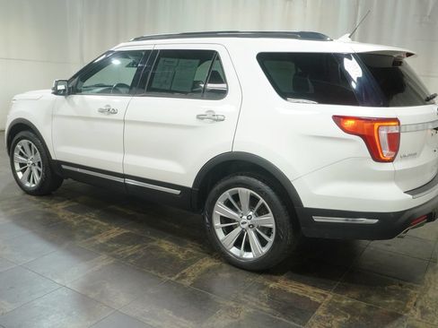 Used 2019 Ford Explorer Limited w/ Ford Safe & Smart Package AWD/4WD image 11