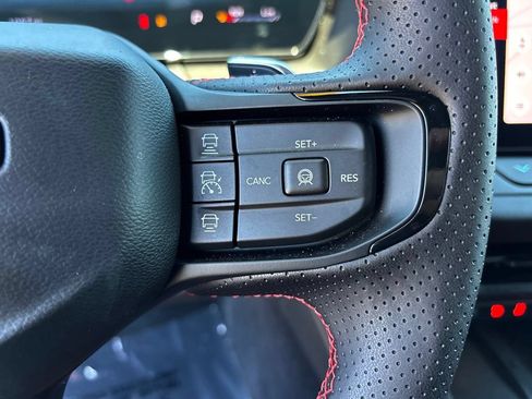Used 2026 Dodge Charger Scat Pack AWD/4WD image 17
