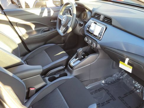 New 2025 Nissan Versa SV w/ Trunk Package FWD image 12