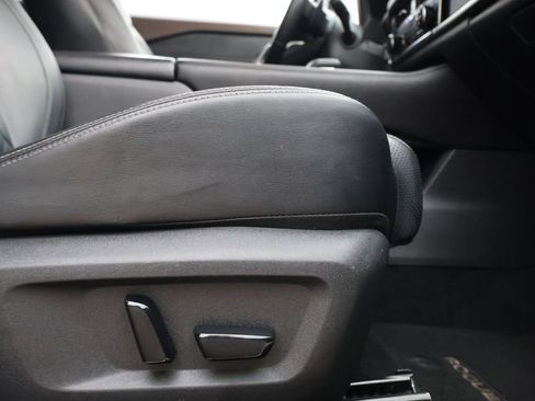 Used 2023 Nissan Rogue Platinum w/ Platinum Premium Package FWD image 8