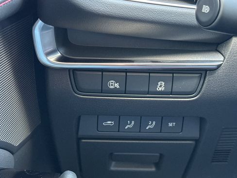 New 2025 MAZDA MAZDA3 s image 28