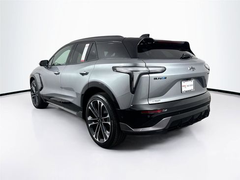 Used 2025 Chevrolet Blazer EV SS image 13
