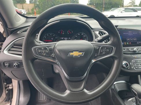 Used 2023 Chevrolet Malibu LT image 29