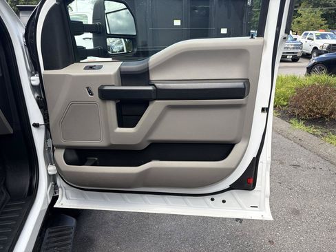Used 2020 Ford F350 XL w/ Power Equipment Group AWD/4WD image 29