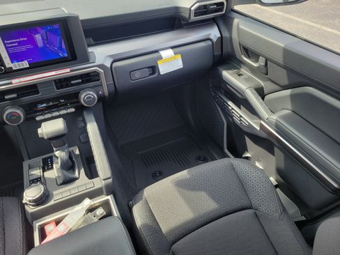 New 2026 Toyota 4Runner SR5 image 15