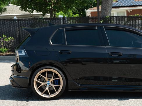 Used 2024 Volkswagen Golf R AWD/4WD image 43