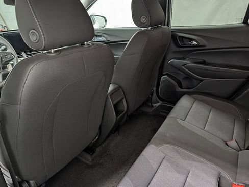 New 2026 Chevrolet Trax LS w/ LS Convenience Package FWD image 12