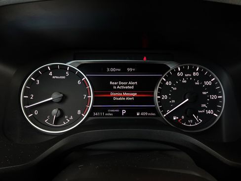 Used 2025 Nissan Rogue SV FWD image 37