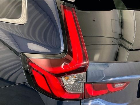 Used 2025 Honda CR-V Sport image 34