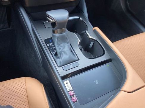 Certified 2023 Lexus ES 350 w/ Premium Package image 22