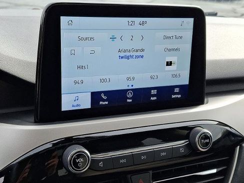 Certified 2020 Ford Escape SE image 18