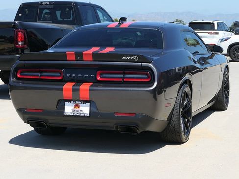 Used 2023 Dodge Challenger SRT Hellcat RWD image 4