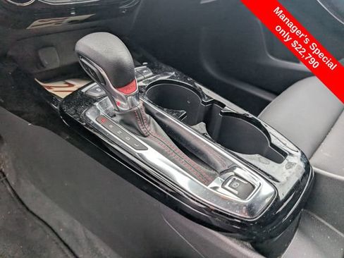 Used 2024 Chevrolet Trax RS w/ Sunroof Package FWD image 20
