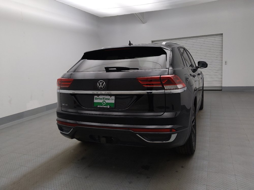 Used 2022 Volkswagen Atlas Cross Sport SE FWD image 7