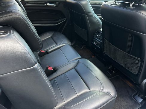 Used 2017 Mercedes-Benz GLS 550 4MATIC image 30