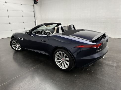 Used 2016 Jaguar F-TYPE Convertible RWD image 43