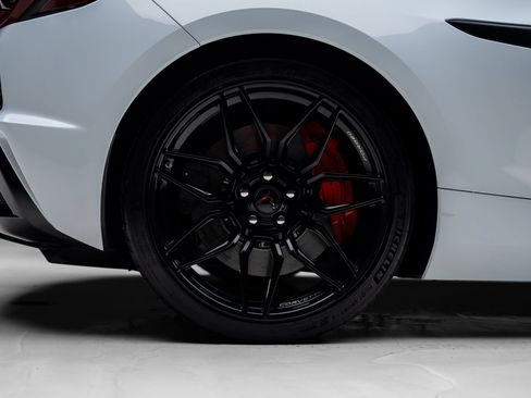 Used 2024 Chevrolet Corvette Z06 RWD image 39
