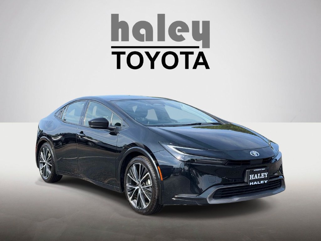 Certified 2023 Toyota Prius XLE FWD image 1