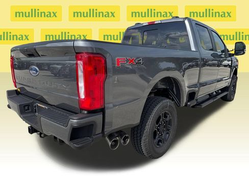 New 2026 Ford F250 4x4 Crew Cab Super Duty image 14