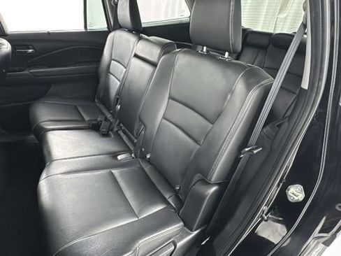 Used 2019 Honda Pilot EX-L image 12