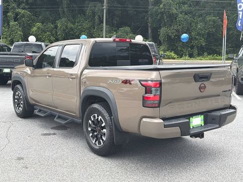 Used 2023 Nissan Frontier PRO-4X w/ Tow Package AWD/4WD image 6