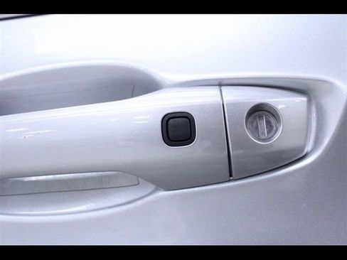 Used 2023 Mitsubishi Outlander SEL image 4