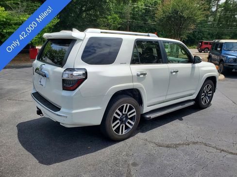 Used 2019 Toyota 4Runner 4WD image 3