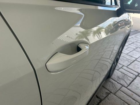 Used 2025 Volkswagen Tiguan S image 32