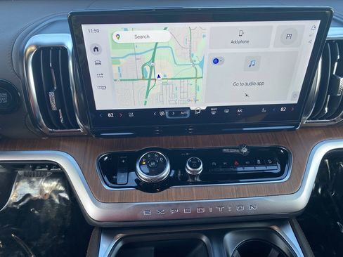 New 2025 Ford Expedition Max King Ranch image 21