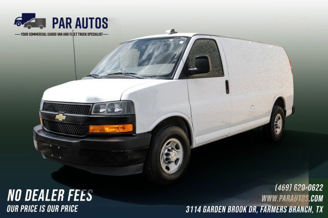 Used 2020 Chevrolet Express 3500 w/ Driver Convenience Package RWD image 1