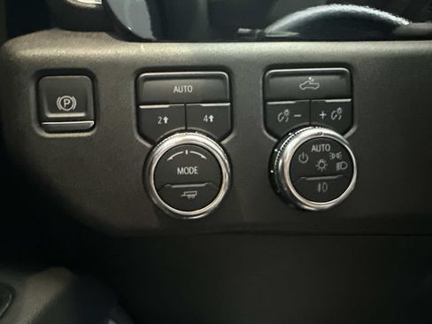 Used 2024 GMC Sierra 1500 Elevation AWD/4WD image 47
