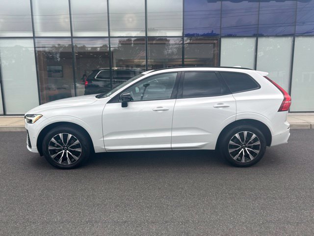Certified 2024 Volvo XC60 B5 Plus w/ Protection Package Premier AWD/4WD image 2