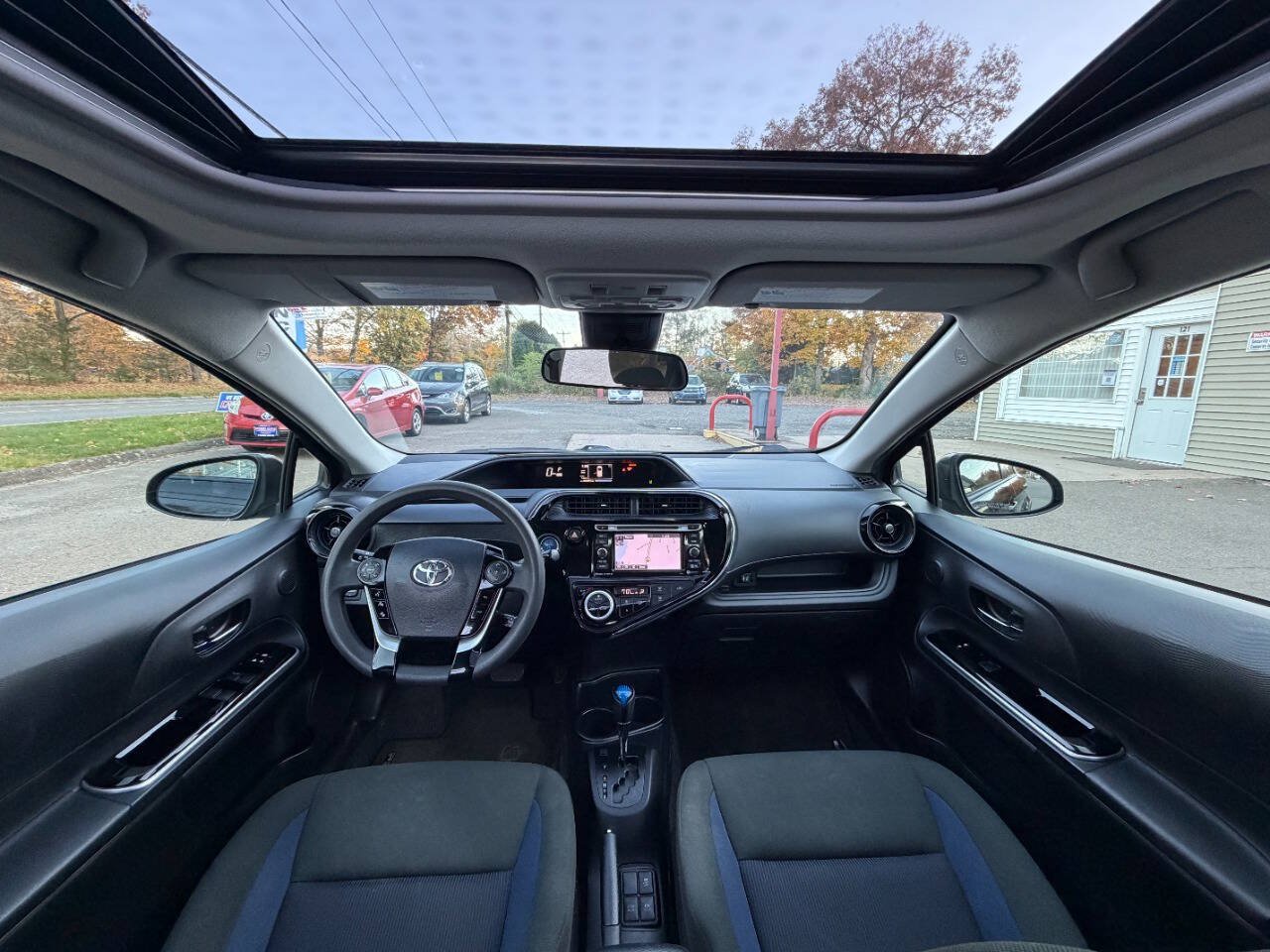 Used 2018 Toyota Prius C Three FWD image 10