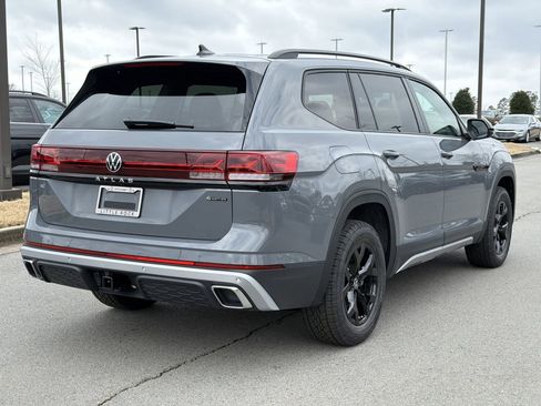 New 2026 Volkswagen Atlas Peak Edition AWD/4WD image 5