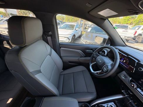 New 2026 Chevrolet Colorado ZR2 AWD/4WD image 27