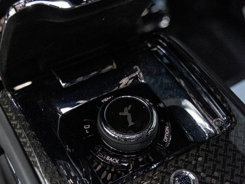 New 2026 Rolls-Royce Cullinan Black Badge image 37