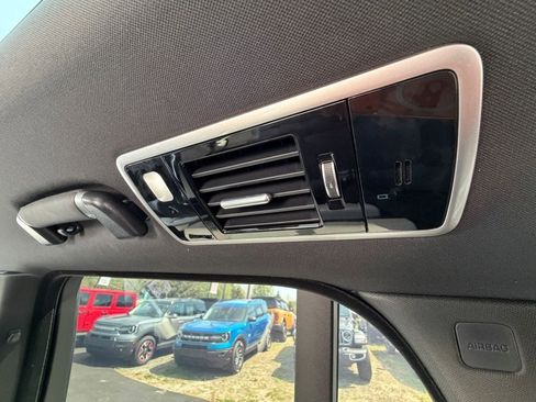 Used 2022 Land Rover Range Rover Westminster Edition AWD/4WD image 42