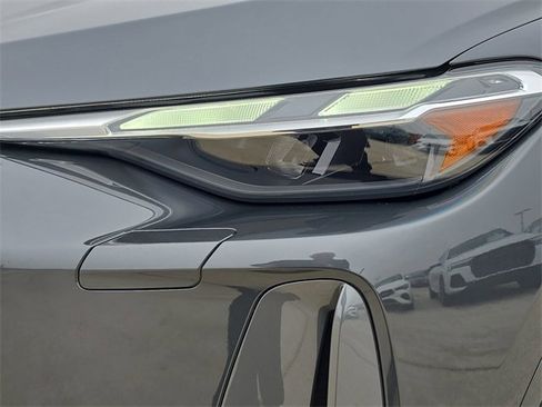 Used 2025 Audi Q5 Premium w/ Convenience Package image 35