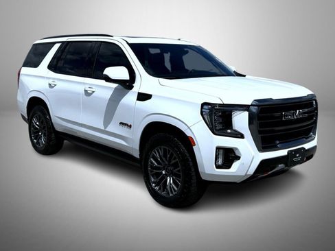 Used 2024 GMC Yukon AT4 w/ AT4 Premium Package AWD/4WD image 3