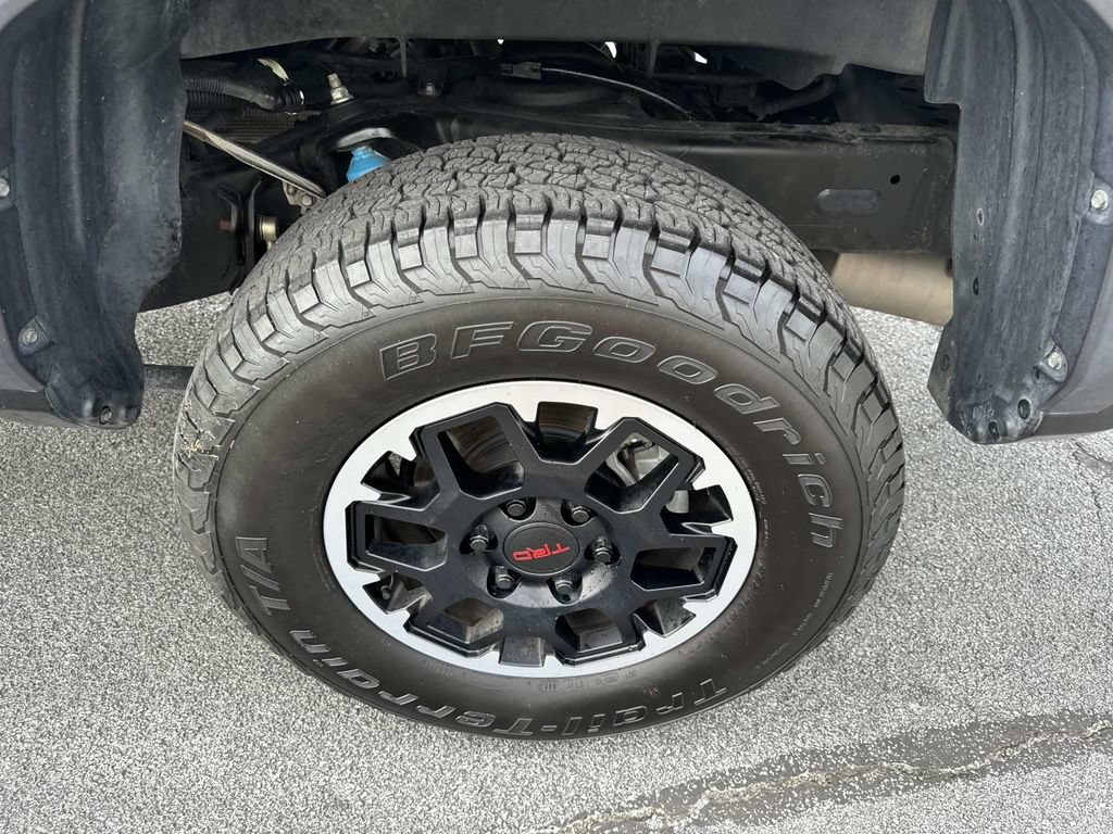 Used 2024 Toyota Tacoma TRD Off-Road AWD/4WD image 11