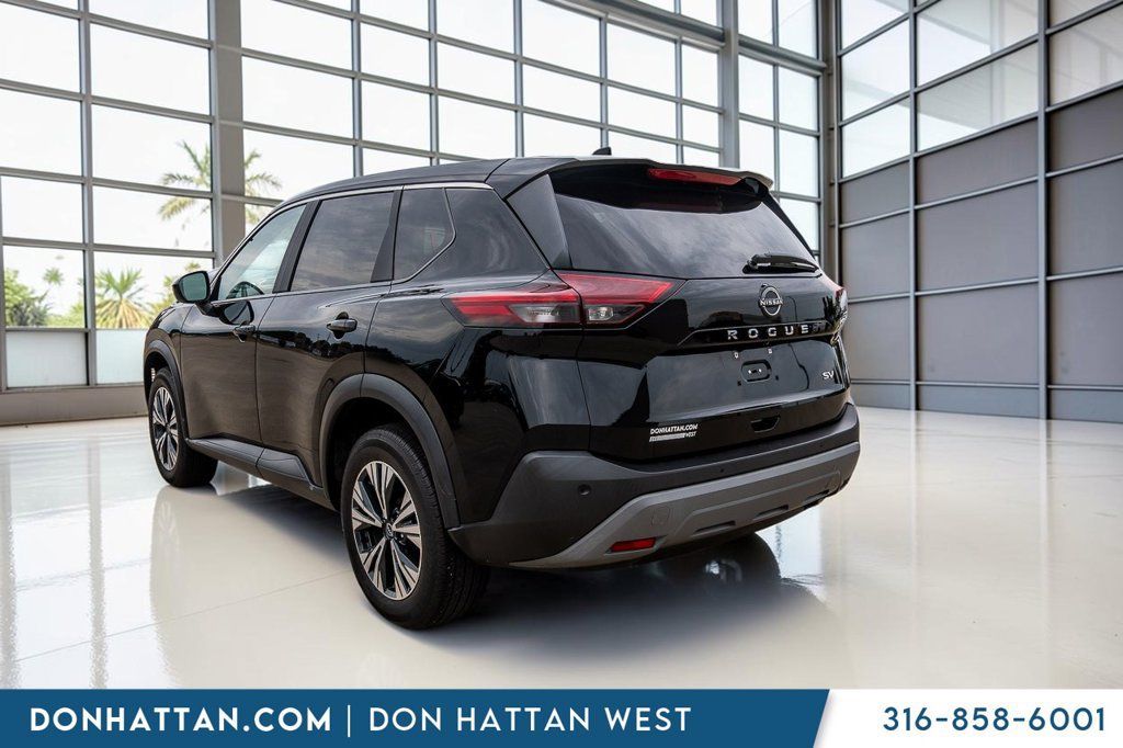 Used 2023 Nissan Rogue SV FWD image 21