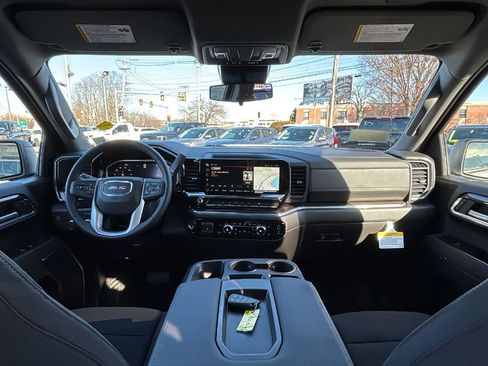 New 2026 GMC Sierra 1500 Elevation image 25