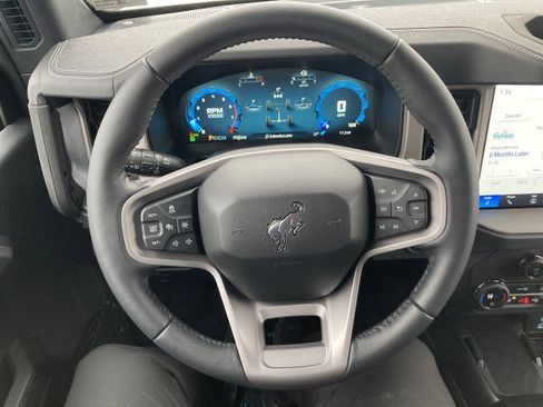 New 2025 Ford Bronco Outer Banks image 13