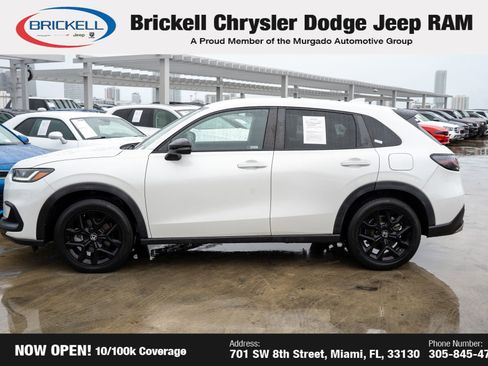 Used 2023 Honda HR-V Sport image 8