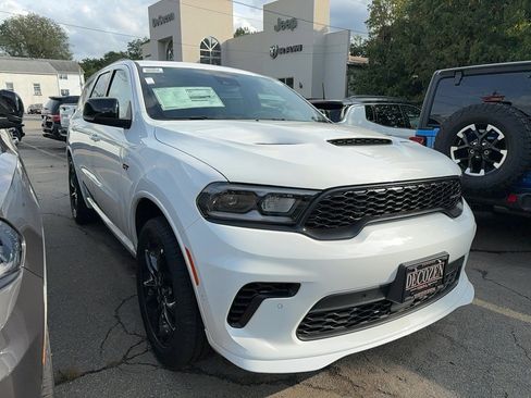 New 2026 Dodge Durango GT image 2