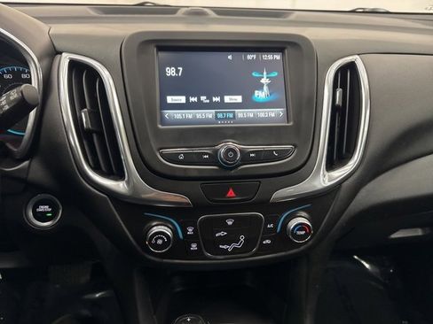 Used 2018 Chevrolet Equinox LT image 13