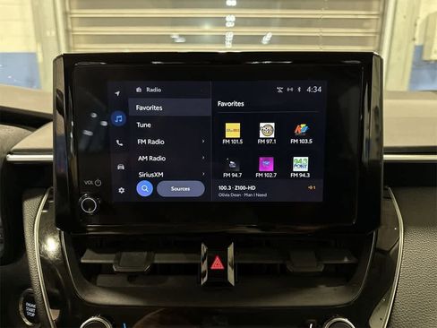 Used 2023 Toyota Corolla LE image 20